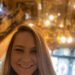 Meet your Posher, Christy